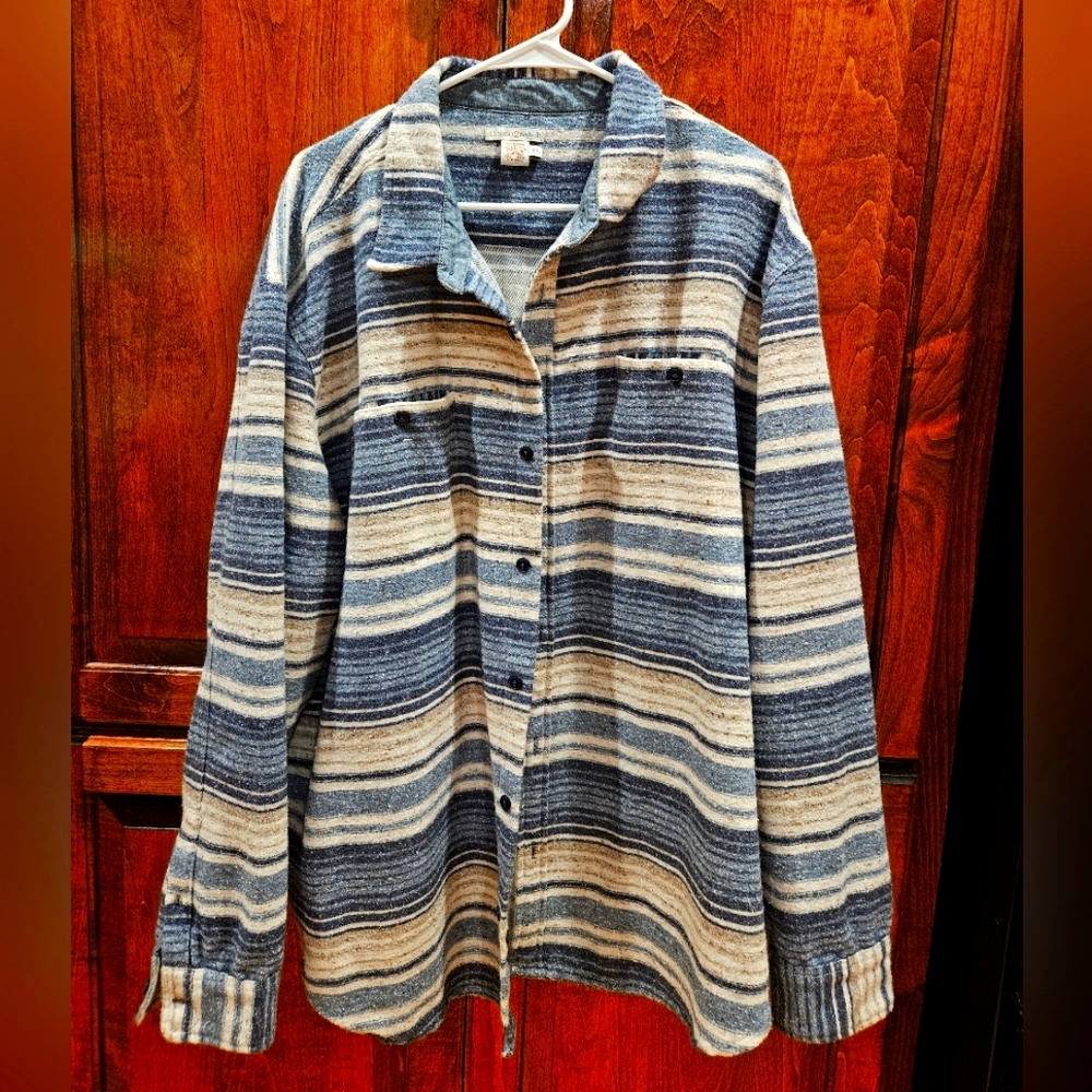 Carbon2cobalt Button Up - image 1